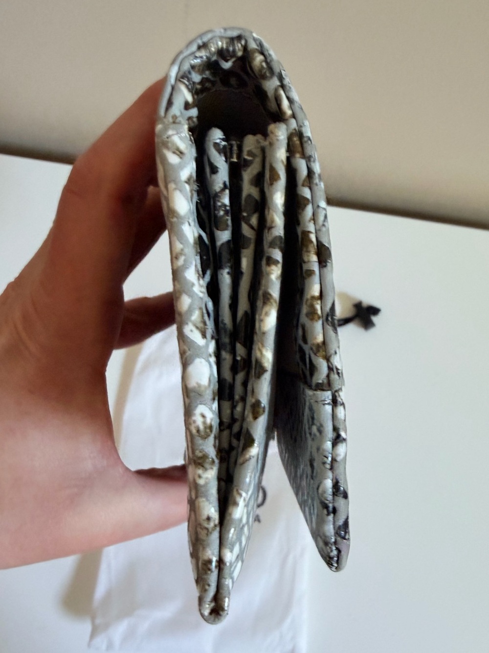 Latico Metallic Snake-Print ELOISE Leather Wallet - COBRA - Picture 3 of 6